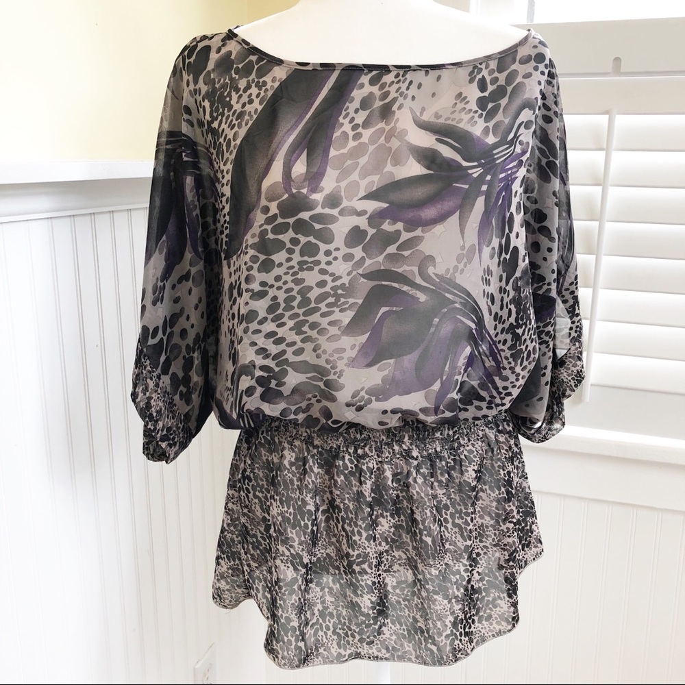 5/$25🔅Miley Cyrus Max Azria Sheer Peasant Blouse
